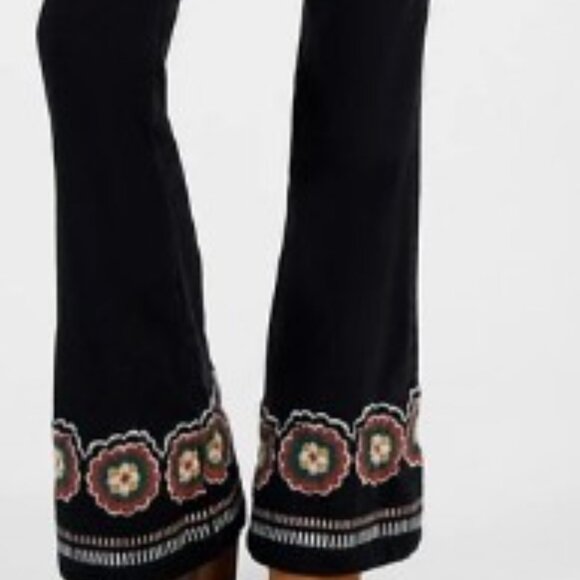 Driftwood Wyatt‎ Pull-On Slim Flare Jeans with Floral Embroidery SZ M NWT - Picture 11 of 11